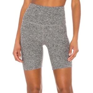 Beyond Yoga Women's Spacedye Gray Bike Shorts